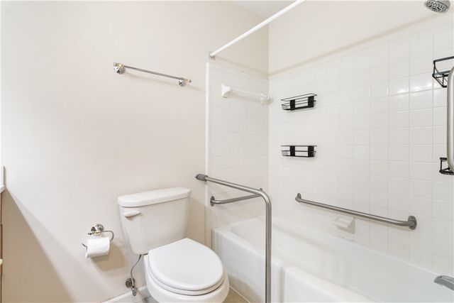 5760 Burkhardt Road, Dayton, OH 45431
