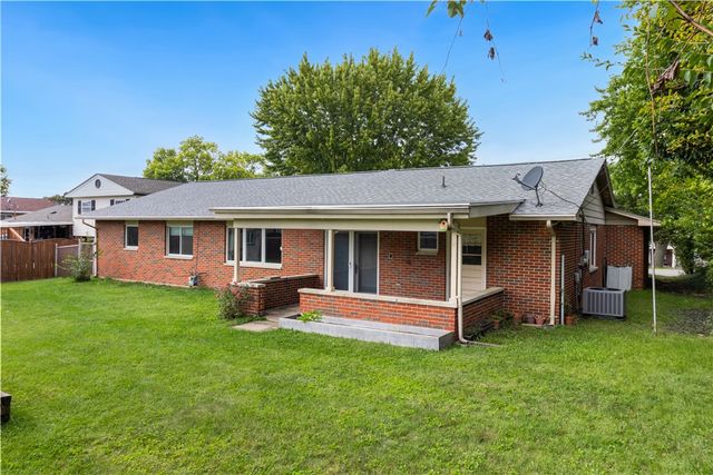 5760 Burkhardt Road, Dayton, OH 45431