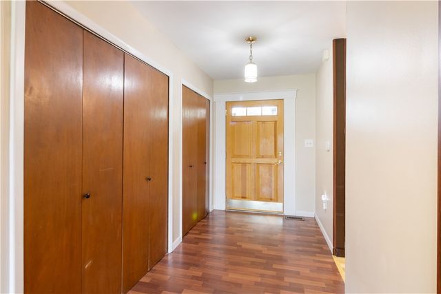 5760 Burkhardt Road, Dayton, OH 45431