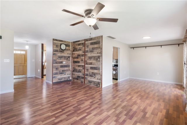 5760 Burkhardt Road, Dayton, OH 45431