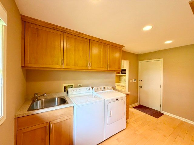 11N071 Johnstown Road, Elgin, IL 60124