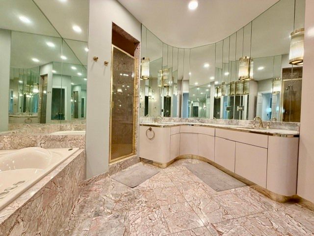 11N071 Johnstown Road, Elgin, IL 60124