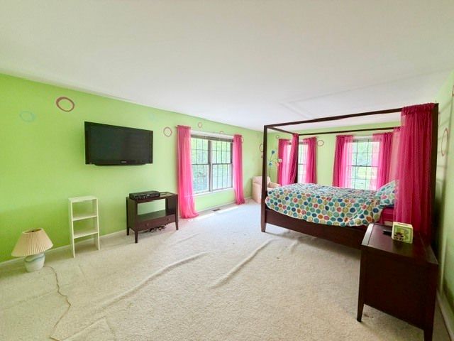 11N071 Johnstown Road, Elgin, IL 60124