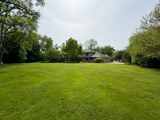 11N071 Johnstown Road, Elgin, IL 60124