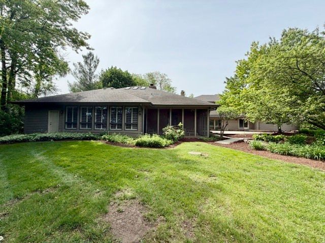 11N071 Johnstown Road, Elgin, IL 60124