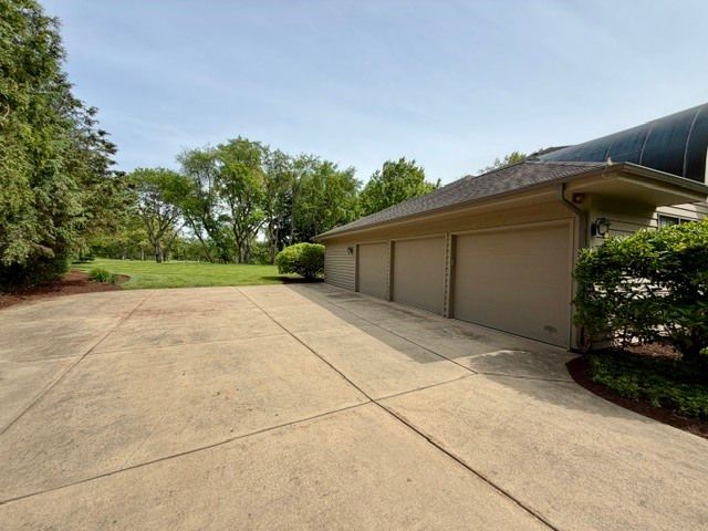 11N071 Johnstown Road, Elgin, IL 60124