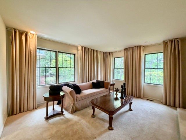 11N071 Johnstown Road, Elgin, IL 60124