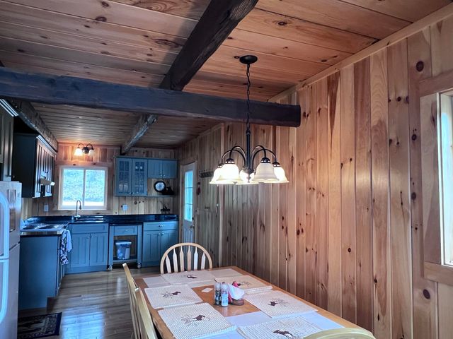 27 Hummingbird Lane, Hillsborough, NH 03244