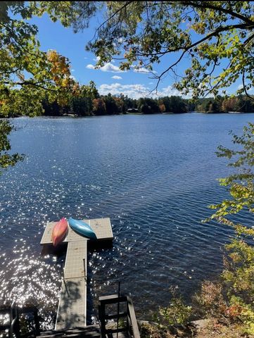 27 Hummingbird Lane, Hillsborough, NH 03244