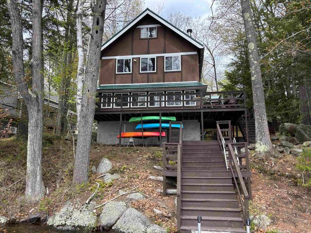 27 Hummingbird Lane, Hillsborough, NH 03244