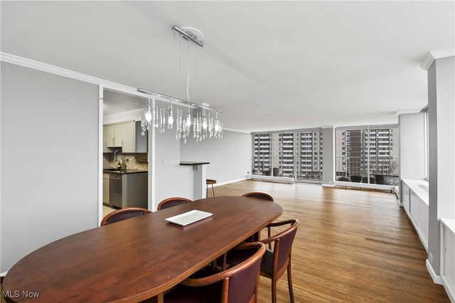 12700 Lake Avenue 806, Lakewood, OH 44107