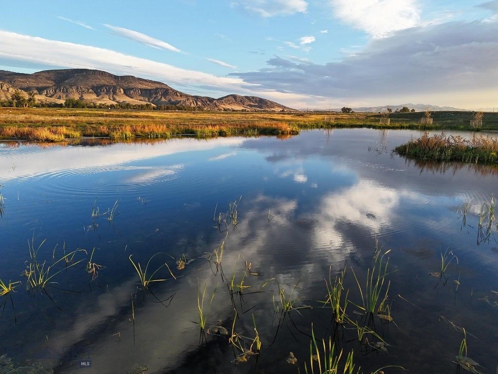 5191 Old Yellowstone Trail, Three Forks, MT 59752 photo 16