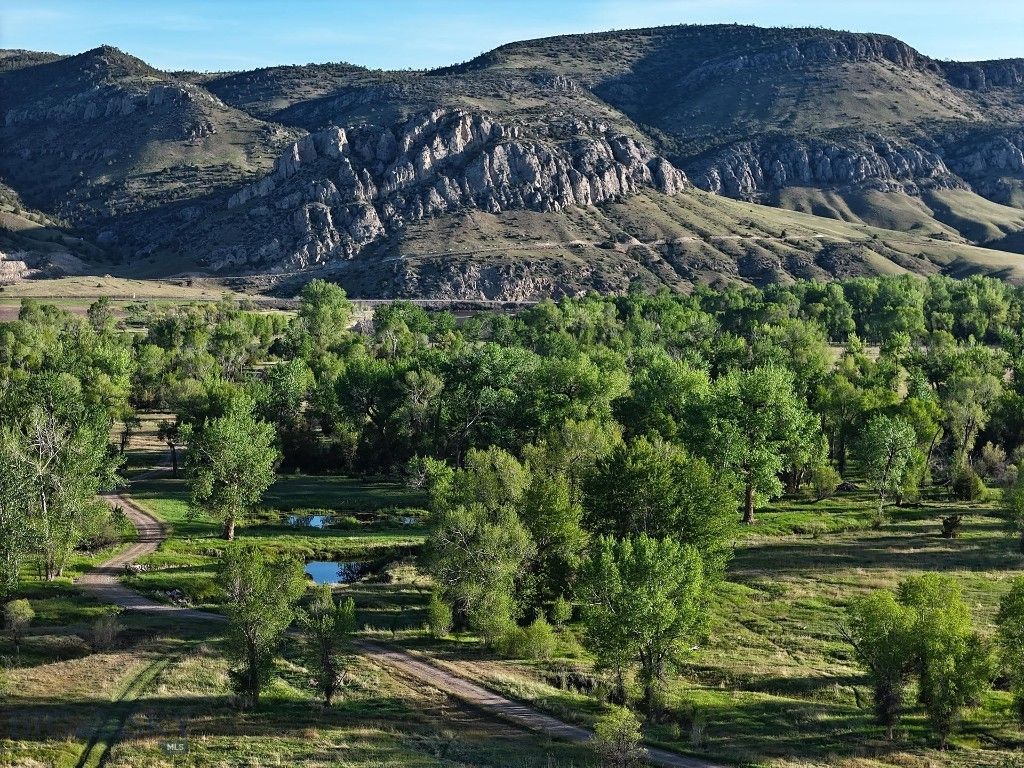 5191 Old Yellowstone Trail, Three Forks, MT 59752 photo 2
