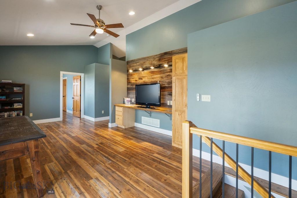 5191 Old Yellowstone Trail, Three Forks, MT 59752 photo 37