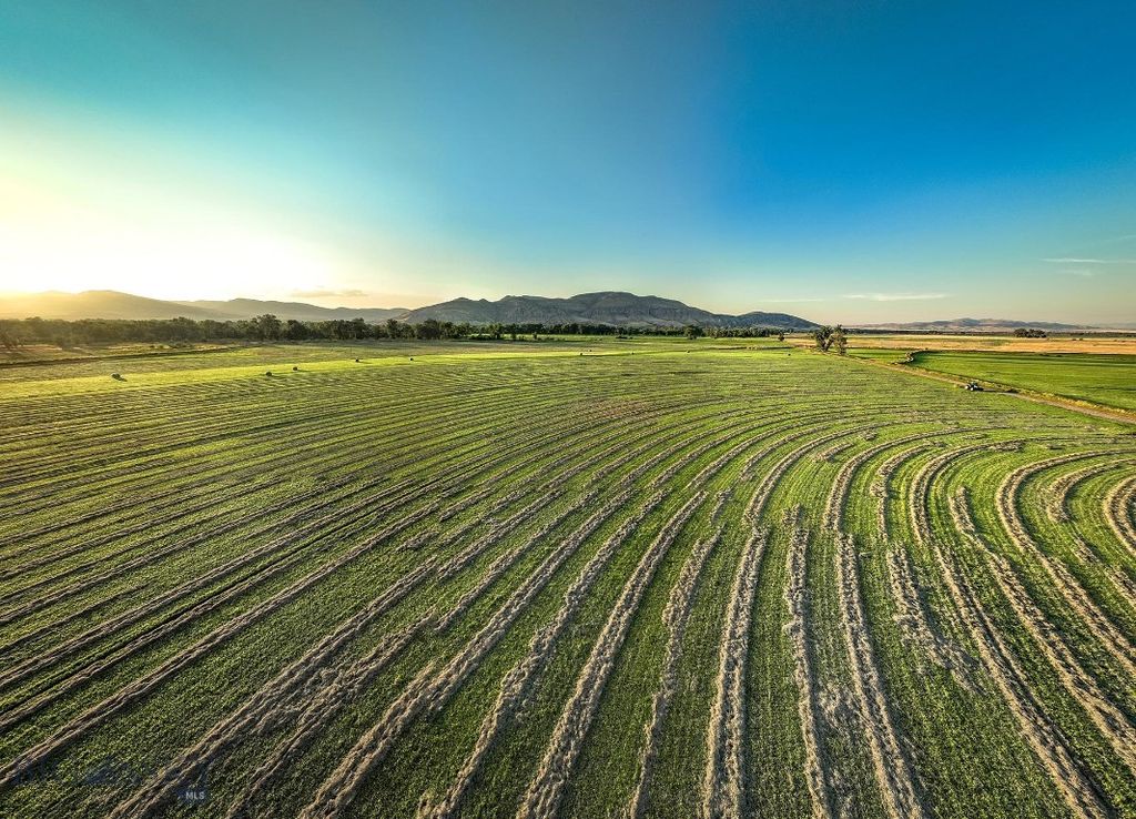 5191 Old Yellowstone Trail, Three Forks, MT 59752 photo 5