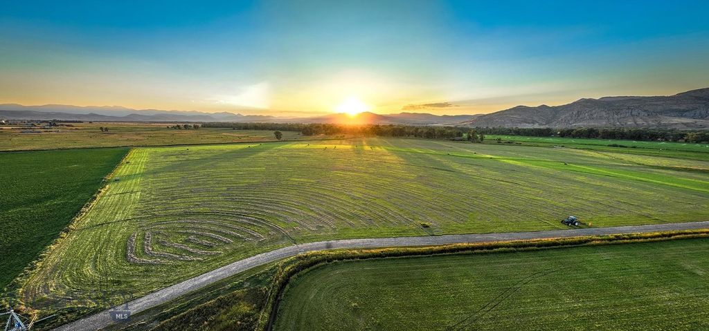 5191 Old Yellowstone Trail, Three Forks, MT 59752 photo 6