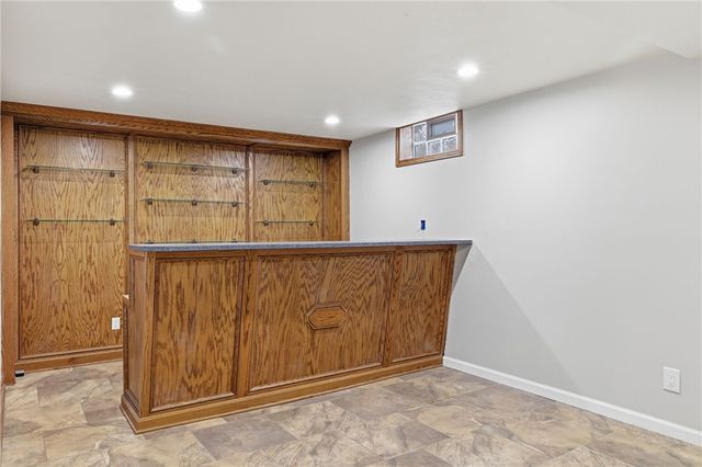 214 Sunset Drive, Neshannock Twp, PA 16105