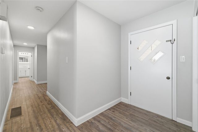 214 Sunset Drive, Neshannock Twp, PA 16105