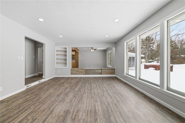 214 Sunset Drive, Neshannock Twp, PA 16105