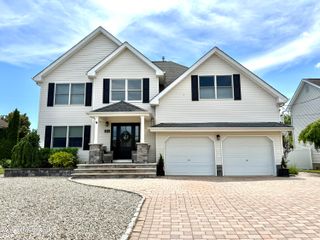 315 Maine Street, Toms River, NJ 08753