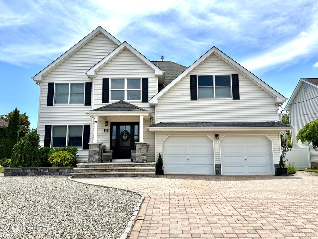 315 Maine Street, Toms River, NJ 08753