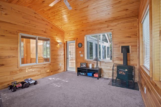 16682 Hanson Boulevard NW, Andover, MN 55304