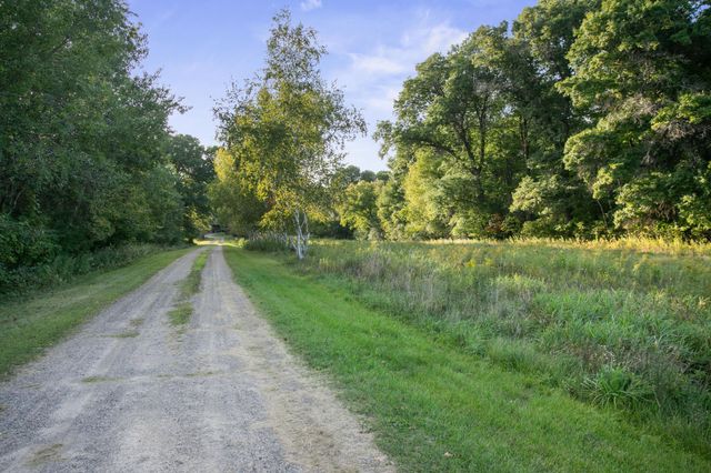 16682 Hanson Boulevard NW, Andover, MN 55304