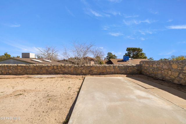 1776 MARLYS LARSON Street, El Paso, TX 79936