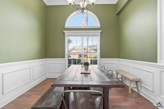 208 Hunts Landing Drive, Kathleen, GA 31047