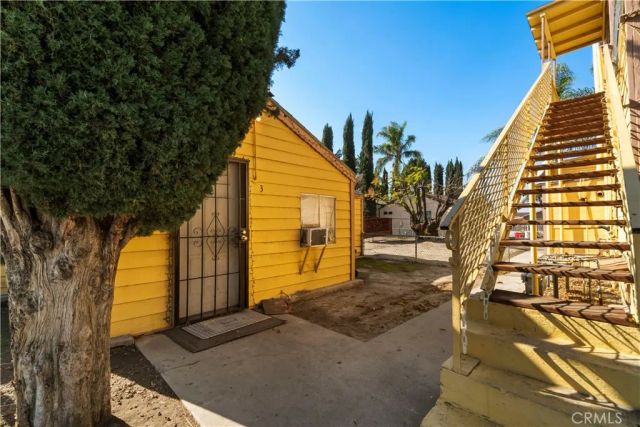 1965 E San Bernardino, San Bernardino, CA 92408