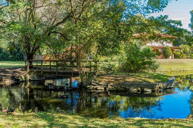 14311 Stirling Rd, Southwest Ranches, FL 33330