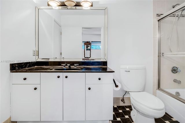 14311 Stirling Rd, Southwest Ranches, FL 33330