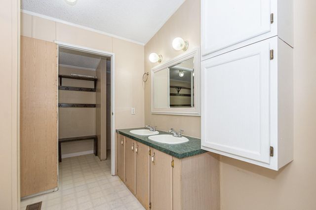 11935 County Road 170, Boling, TX 77420