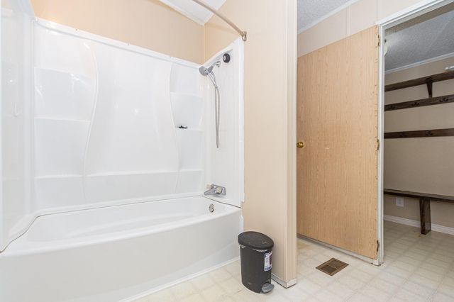 11935 County Road 170, Boling, TX 77420