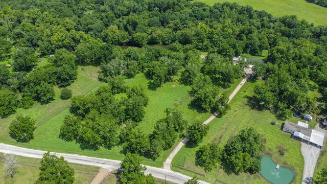 11935 County Road 170, Boling, TX 77420