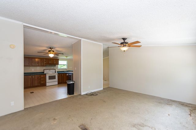 11935 County Road 170, Boling, TX 77420