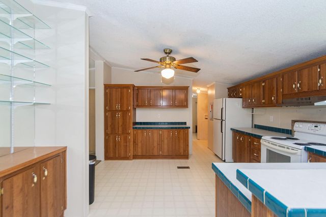 11935 County Road 170, Boling, TX 77420