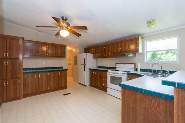11935 County Road 170, Boling, TX 77420