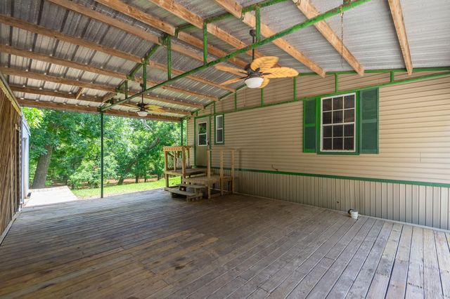 11935 County Road 170, Boling, TX 77420