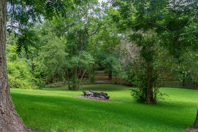 11935 County Road 170, Boling, TX 77420