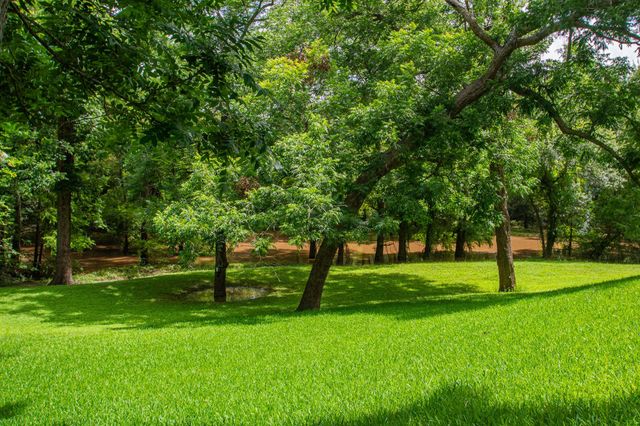 11935 County Road 170, Boling, TX 77420