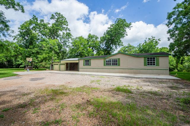 11935 County Road 170, Boling, TX 77420