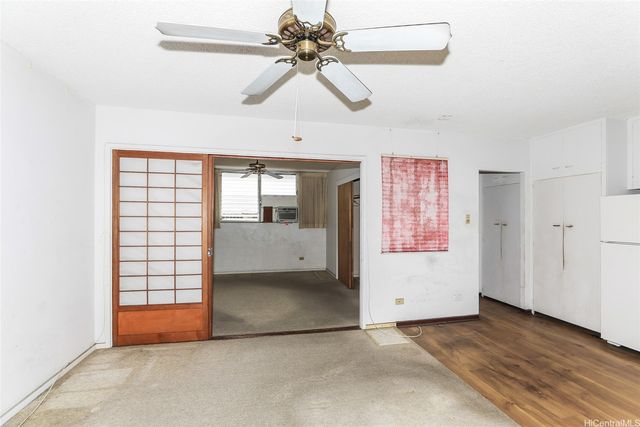 1525 Pensacola Street 302, Honolulu, HI 96822