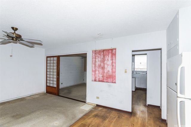 1525 Pensacola Street 302, Honolulu, HI 96822