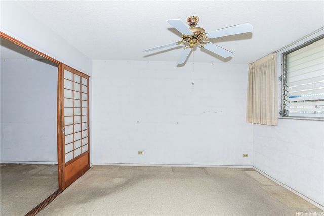 1525 Pensacola Street 302, Honolulu, HI 96822