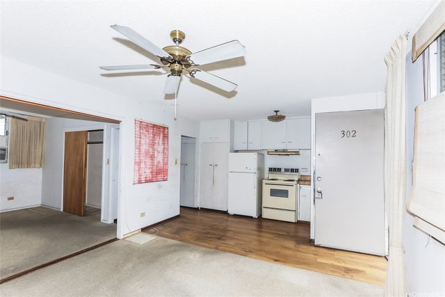 1525 Pensacola Street 302, Honolulu, HI 96822