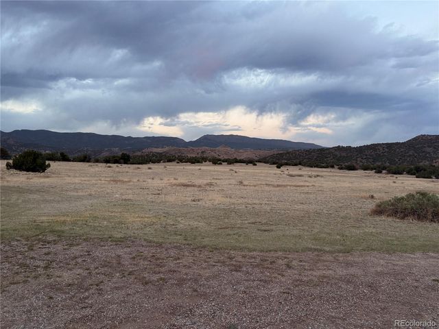 282 Meadowdale Lane, Canon City, CO 81212