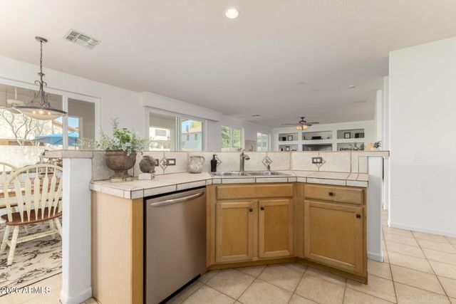 2612 E TORREY PINES Lane, Chandler, AZ 85249