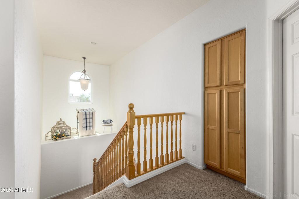 Image 24 of property listing at 2612 E TORREY PINES Lane, Chandler, AZ 85249