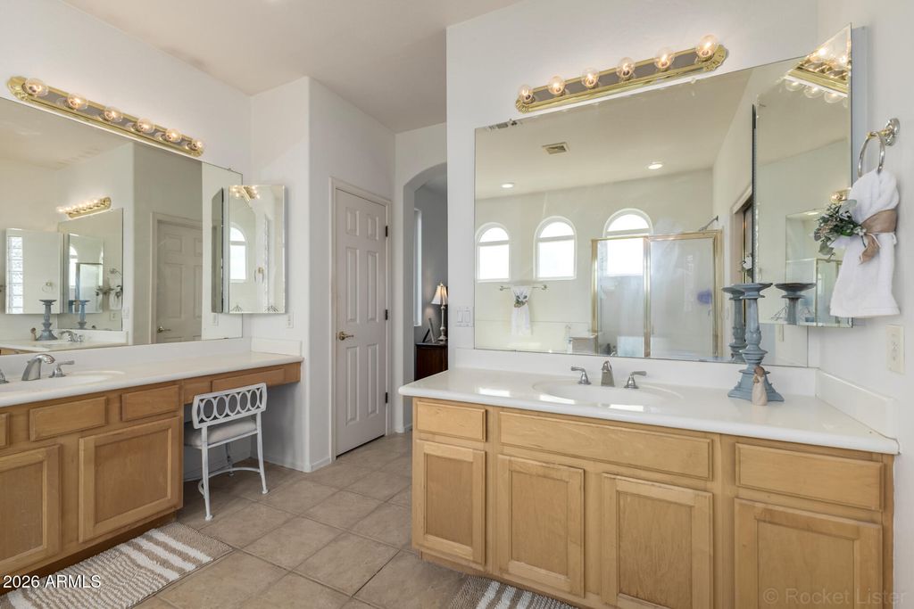 Image 33 of property listing at 2612 E TORREY PINES Lane, Chandler, AZ 85249